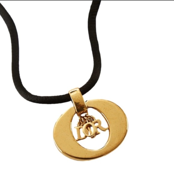Dior Logo Pendant Choker - Picture 2 of 4